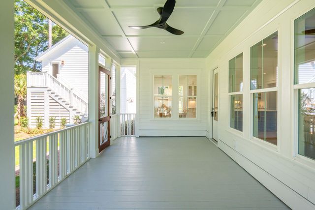 914 Lakeview Drive, Mount Pleasant, SC 29464