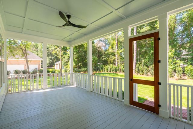 914 Lakeview Drive, Mount Pleasant, SC 29464