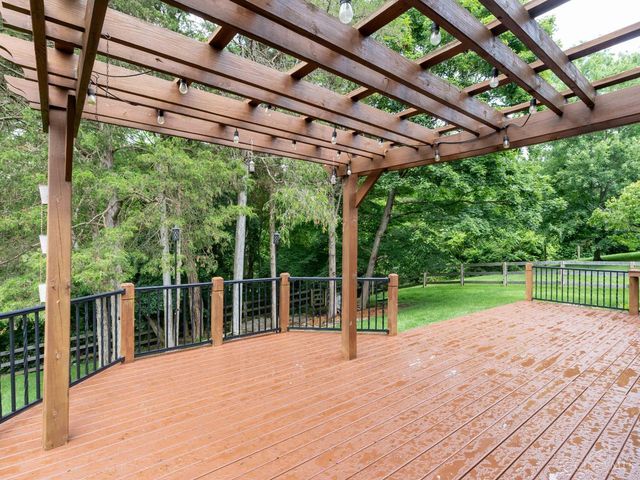 219 W Stoneridge Drive, Milford, OH 45150