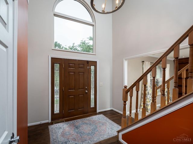 219 W Stoneridge Drive, Milford, OH 45150