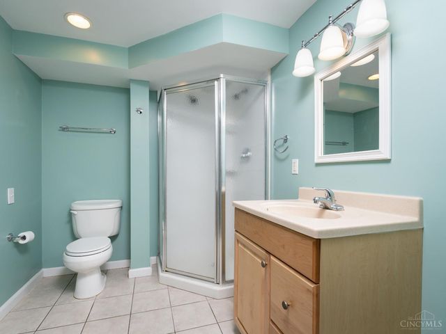 219 W Stoneridge Drive, Milford, OH 45150