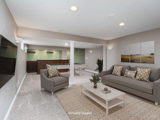 219 W Stoneridge Drive, Milford, OH 45150