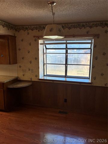 2305 W El Paso Court, Broken Arrow, OK 74012