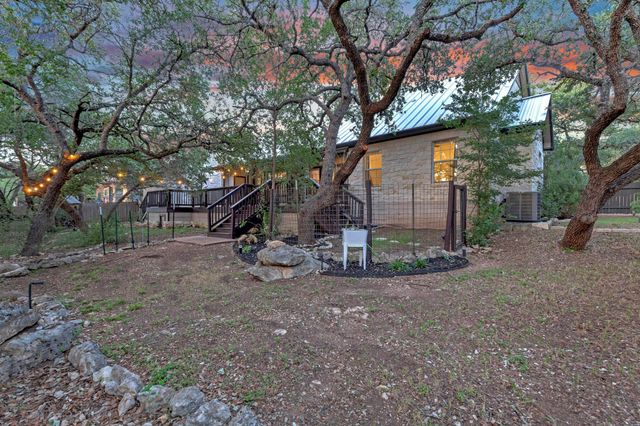 206 S Cowal DR, Spicewood, TX 78669