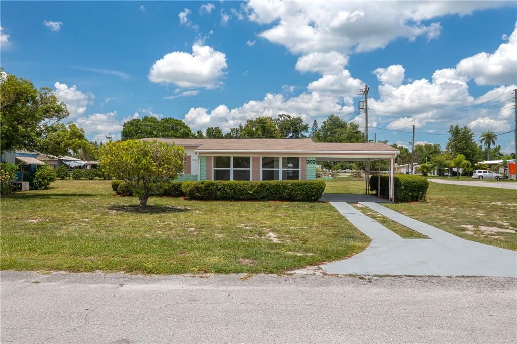 202 CENTRAL AVENUE, Frostproof, FL 33843
