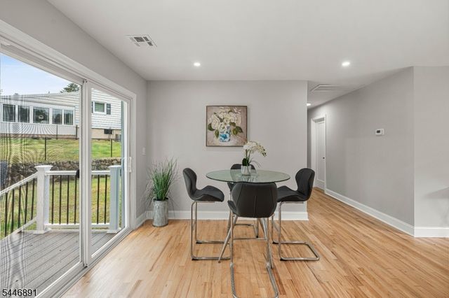 76 Dawn Ave, North Haledon Boro, NJ 07508