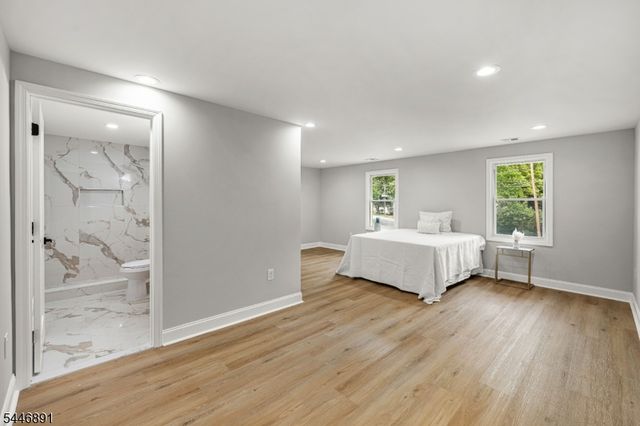 76 Dawn Ave, North Haledon Boro, NJ 07508