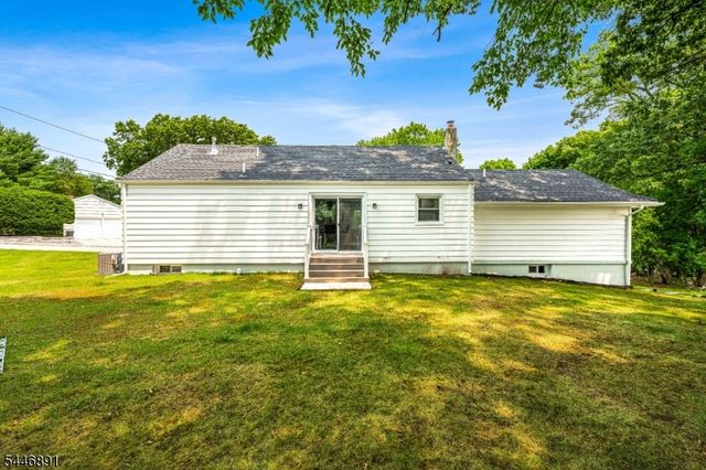 76 Dawn Ave, North Haledon Boro, NJ 07508