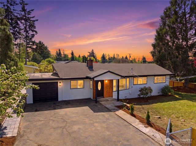 2103 S 249th Street, Kent, WA 98032