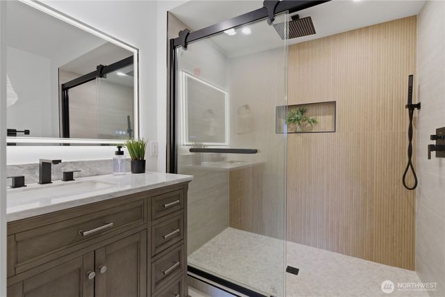 2103 S 249th Street, Kent, WA 98032