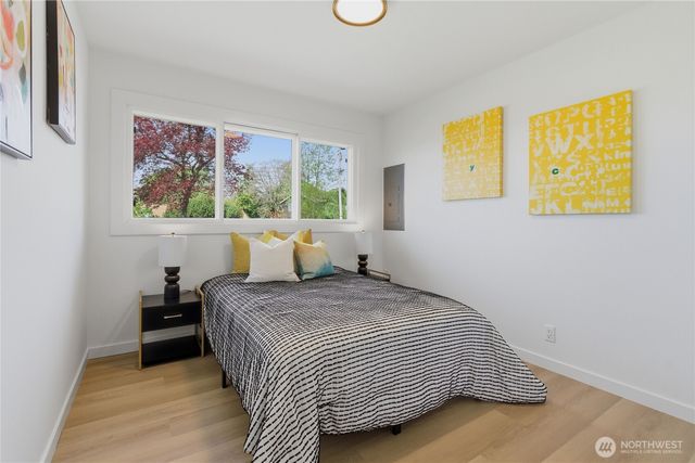 2103 S 249th Street, Kent, WA 98032