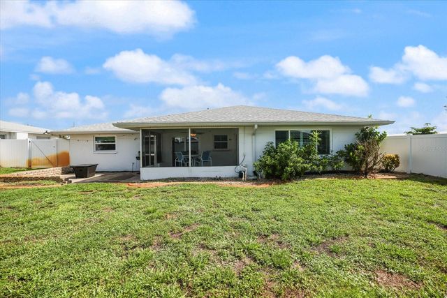 1330 CAMBRIDGE DRIVE, Venice, FL 34293