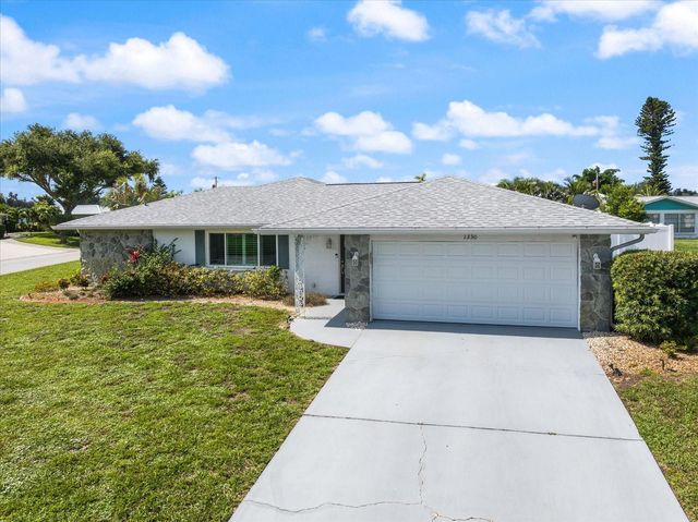 1330 CAMBRIDGE DRIVE, Venice, FL 34293