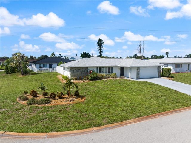 1330 CAMBRIDGE DRIVE, Venice, FL 34293