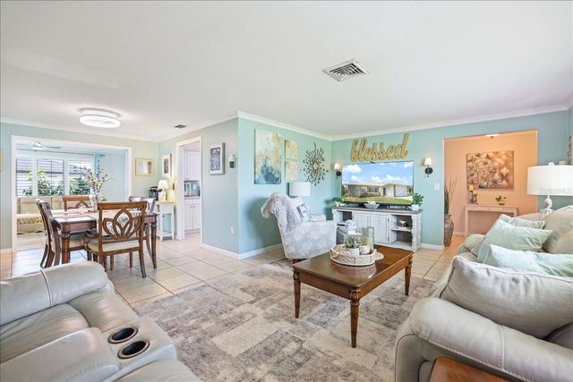 1330 CAMBRIDGE DRIVE, Venice, FL 34293