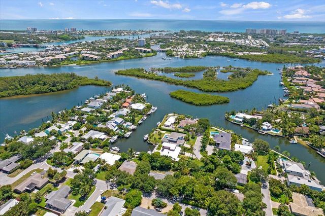 205 Body Court, Jupiter, FL 33477