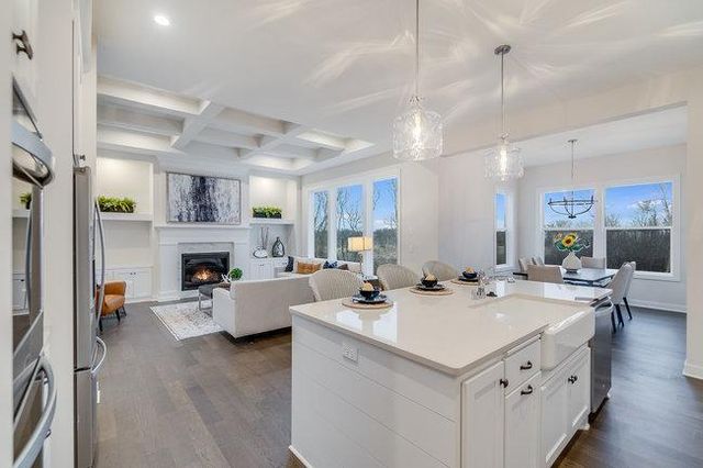 5881 Freeland Alcove N, Hugo, MN 55038