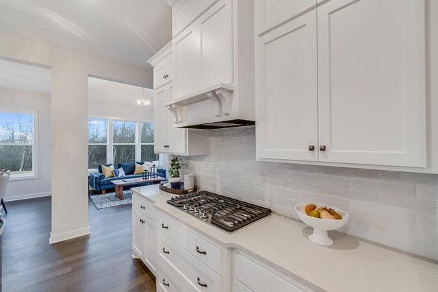 5881 Freeland Alcove N, Hugo, MN 55038