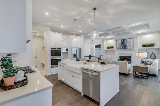 5881 Freeland Alcove N, Hugo, MN 55038