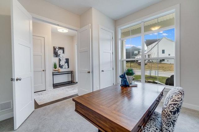 5881 Freeland Alcove N, Hugo, MN 55038