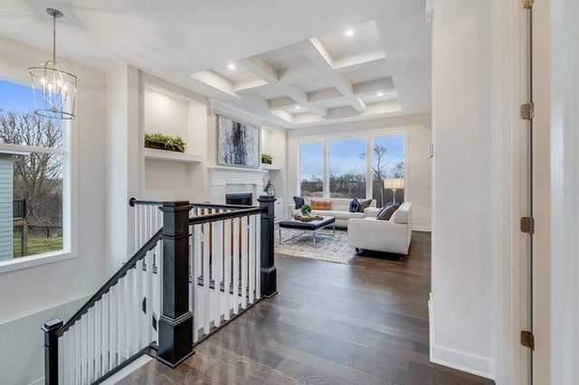 5881 Freeland Alcove N, Hugo, MN 55038