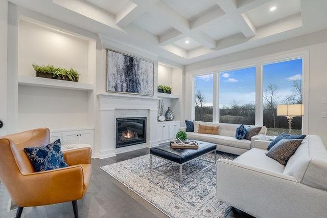 5881 Freeland Alcove N, Hugo, MN 55038