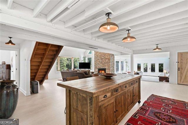 793 Cardinal Cove, Woodstock, GA 30188