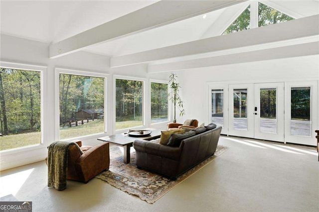 793 Cardinal Cove, Woodstock, GA 30188