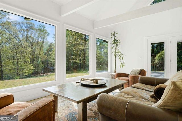 793 Cardinal Cove, Woodstock, GA 30188