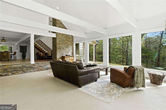 793 Cardinal Cove, Woodstock, GA 30188