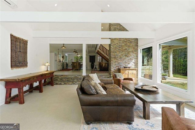 793 Cardinal Cove, Woodstock, GA 30188