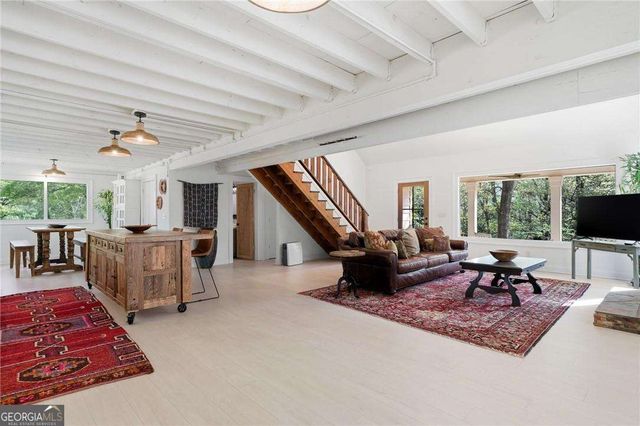 793 Cardinal Cove, Woodstock, GA 30188