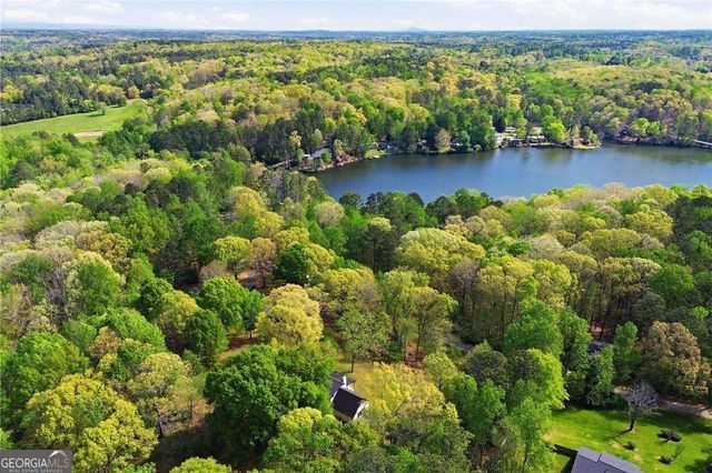 793 Cardinal Cove, Woodstock, GA 30188