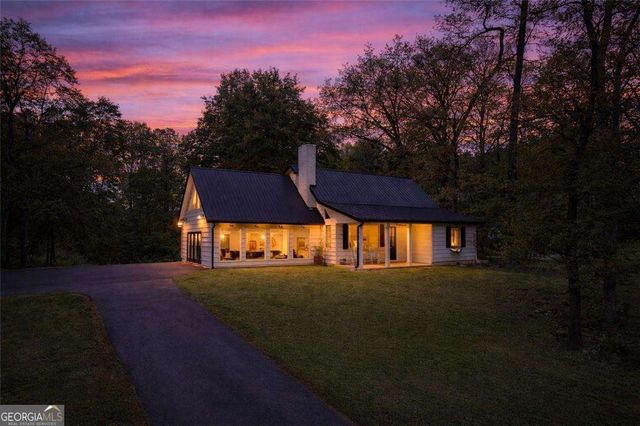 793 Cardinal Cove, Woodstock, GA 30188