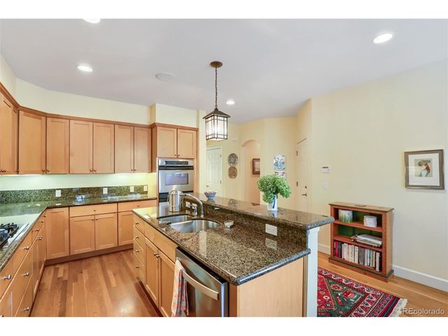 530 Syracuse St, Denver, CO 80230