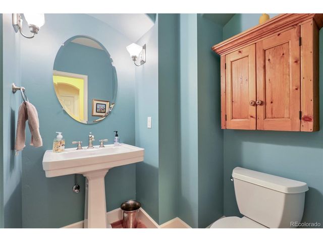 530 Syracuse St, Denver, CO 80230