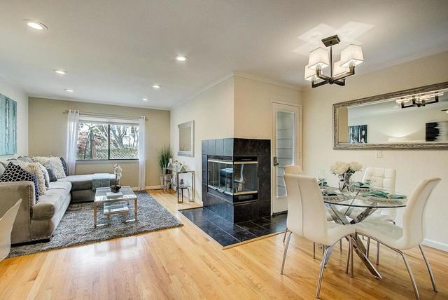 1983 San Luis Avenue 30, Mountain View, CA 94043