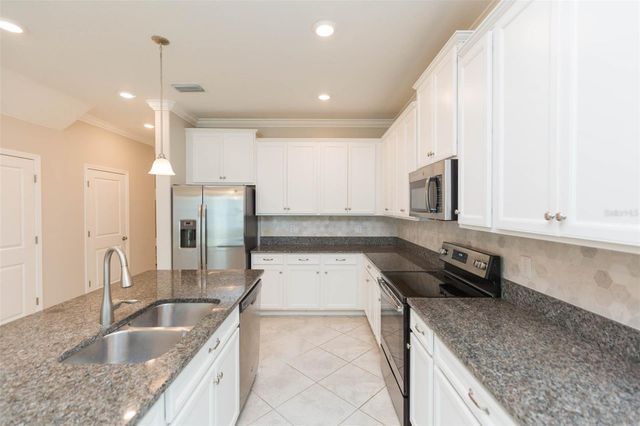 18676 NOBLE CASPIAN DRIVE, Lutz, FL 33558