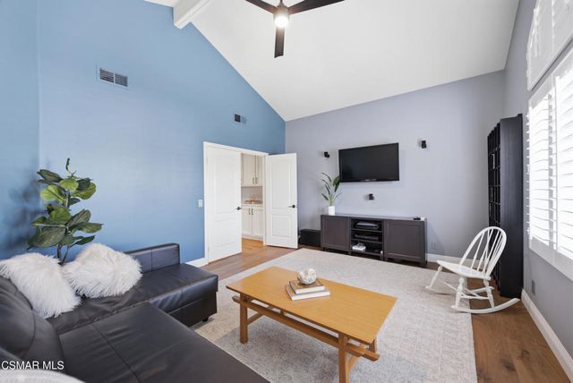 3049 Shadow Hill Circle, Thousand Oaks, CA 91360