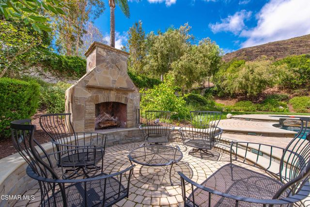 3049 Shadow Hill Circle, Thousand Oaks, CA 91360