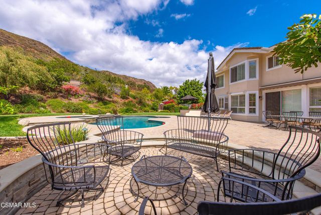 3049 Shadow Hill Circle, Thousand Oaks, CA 91360