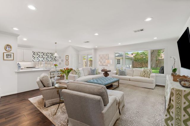 8014 Meadowvale Drive, Houston, TX 77063