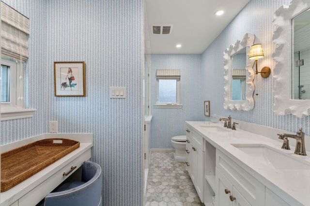 8014 Meadowvale Drive, Houston, TX 77063