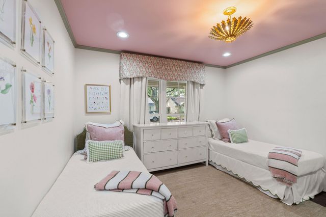 8014 Meadowvale Drive, Houston, TX 77063