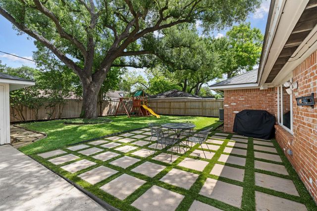 8014 Meadowvale Drive, Houston, TX 77063