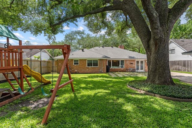 8014 Meadowvale Drive, Houston, TX 77063