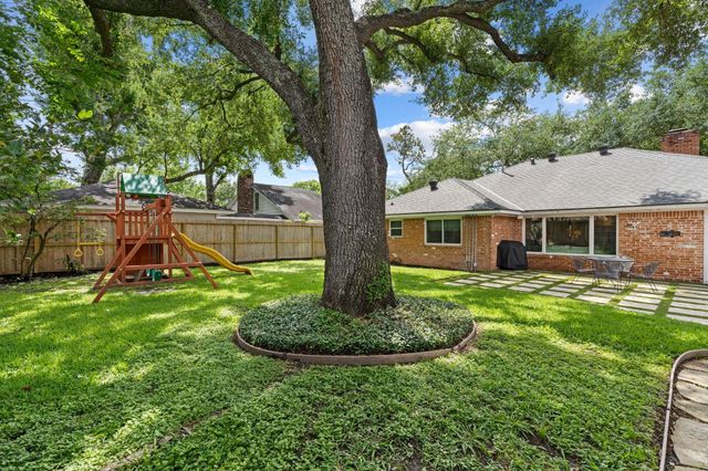 8014 Meadowvale Drive, Houston, TX 77063