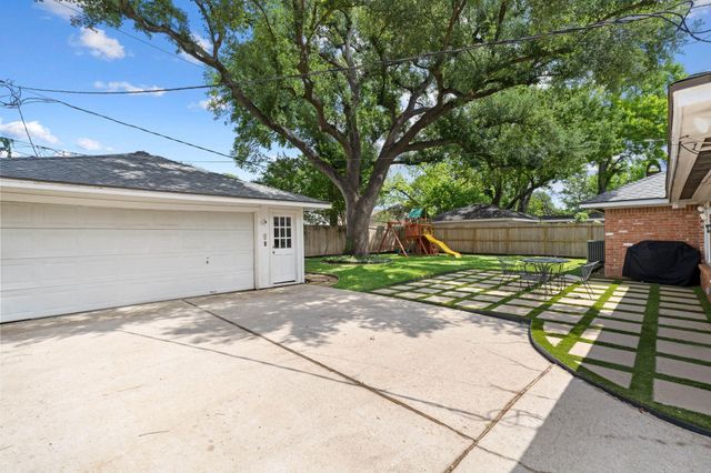 8014 Meadowvale Drive, Houston, TX 77063