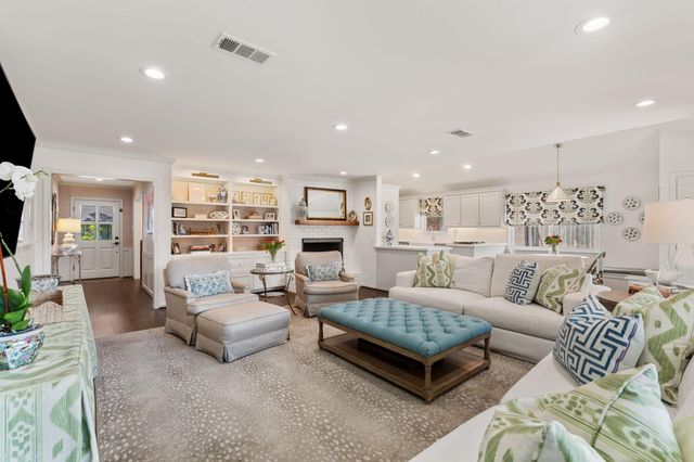 8014 Meadowvale Drive, Houston, TX 77063