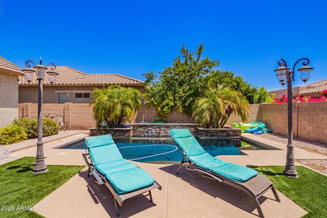 20365 E SONOQUI Boulevard, Queen Creek, AZ 85142